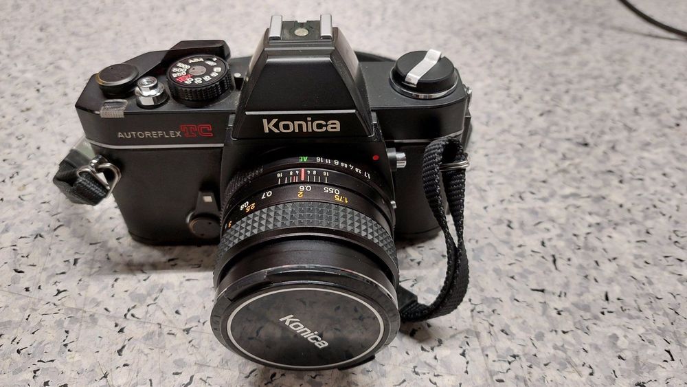 Konica Appareil photo: KONICA Autoreflex TC – D'occasion à Hinteregg par Amerizium 2