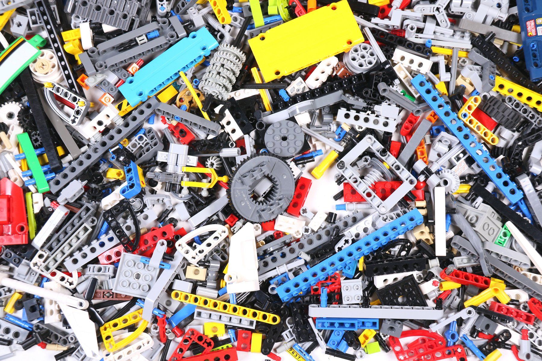 Lego Kit di costruzioni: 1.5 kg überwiegend Technikteile – Usato da Hettlingen venduto da Scholi99 1