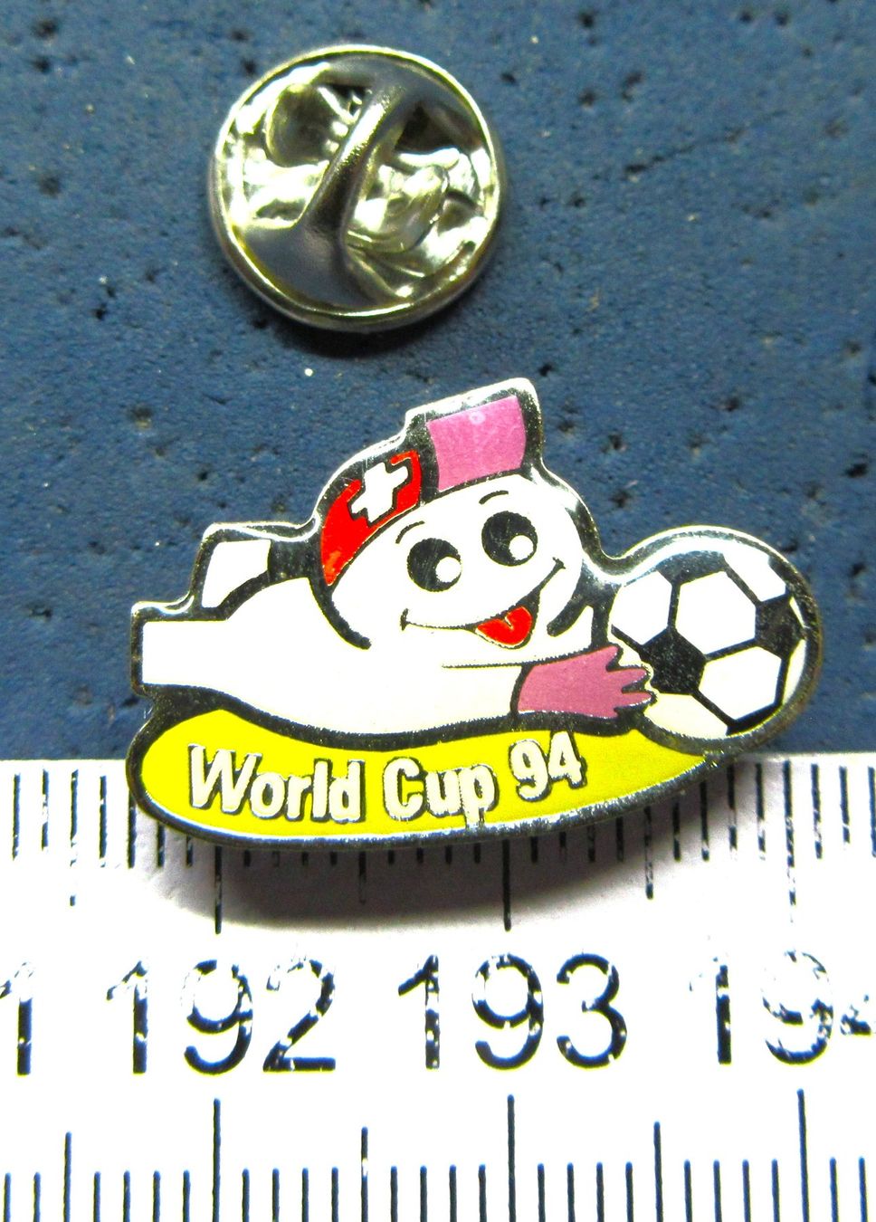 Swiss Placchette & Badge: BIO GOALI NATI PIN – Usato da Ettingen venduto da Hausi4711