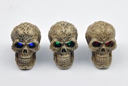 3 Stück kleine Totenköpfe, Tribal Skulls, cooles Dekor