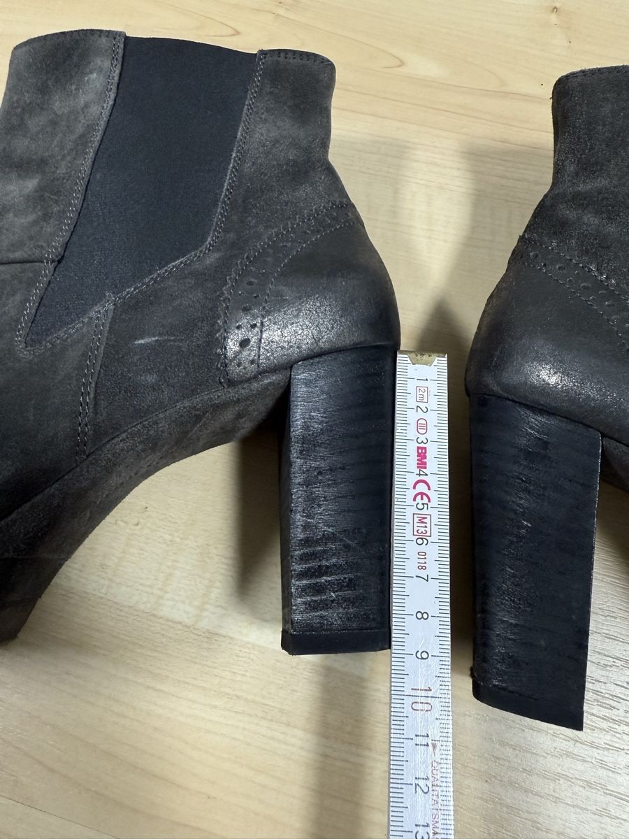 Paul Green Scarpe da donna: Paul Green Stiefeletten Gr. 39 Grau – Usato da Rubigen venduto da Elmacino 5