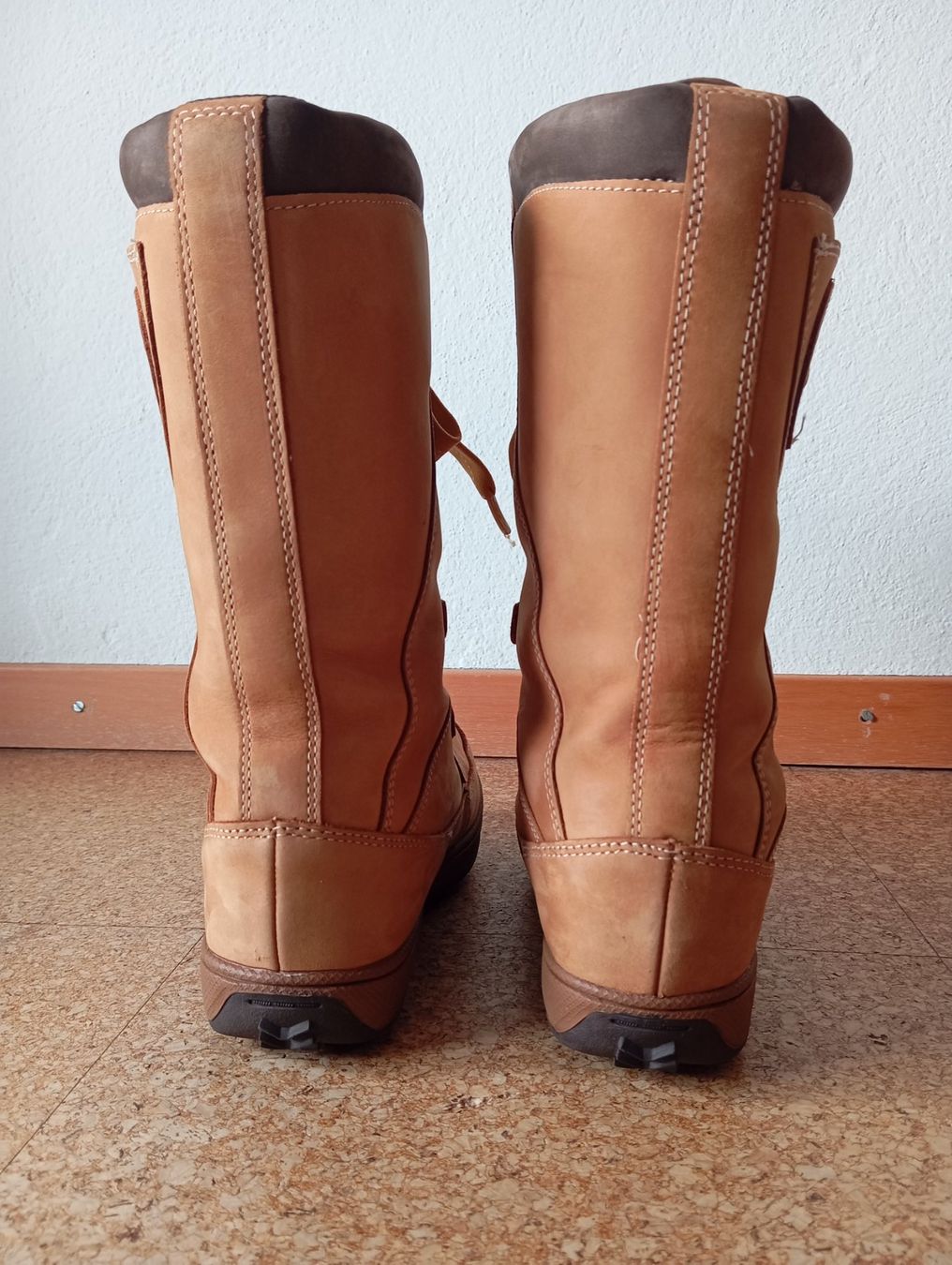 Timberland Scarpe da donna: TIMBERLAND Mukluk Boots "Waterproof" Gr. 38 – Nuovo (secondo la descrizione) da Zeneggen venduto da shemesh_ 4