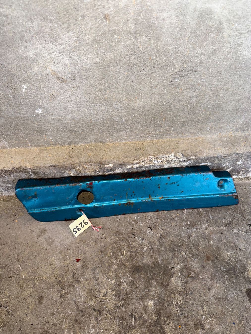 Fantic Mofa-Ersatzteile: Fantic Issimo Mofa Seitenschutz – Gebraucht aus Fahrni b. Thun von berger_tuning34
