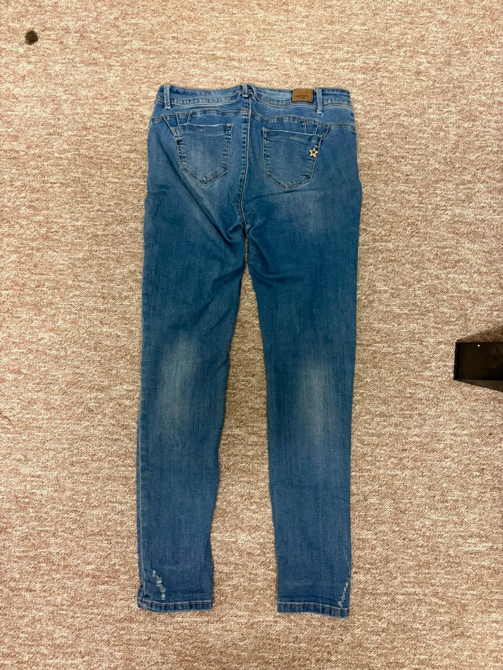 Jeans: Jeans Denim Wear – Usato da Adliswil venduto da thiago1995 1