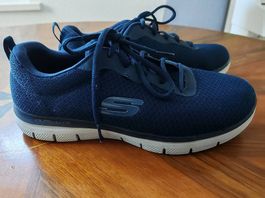 Skechers uomo taglia 40