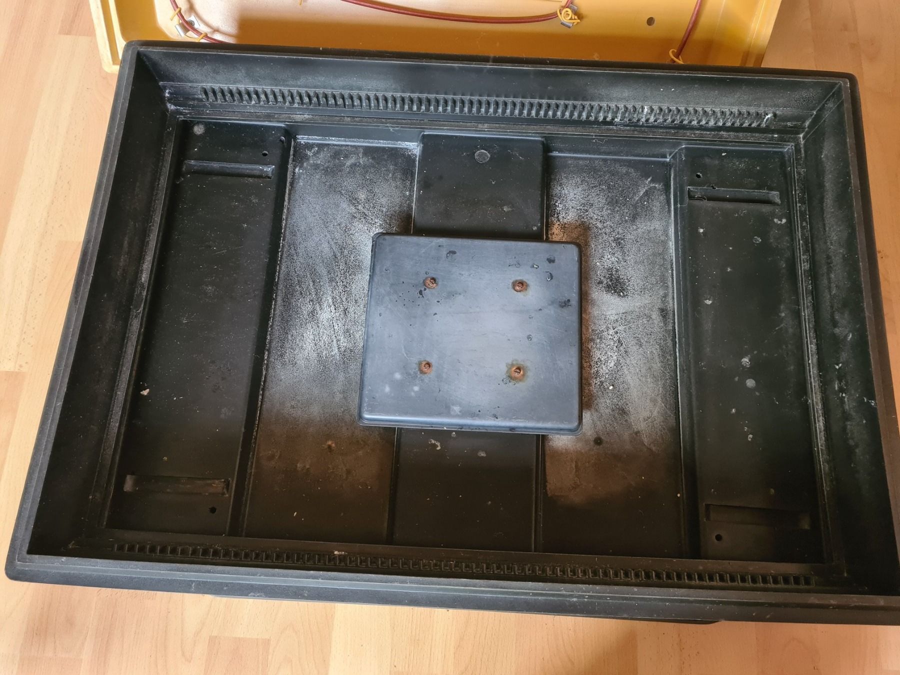 Altro in Accessori per animali: Brutapparat Inkubator Brinsea Hatchmaster H – Usato da Marbach LU venduto da rudolfundlucy 2