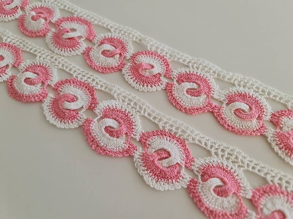 Tessuti: Spitzenbordüre rosa/weiss – Usato da Allschwil venduto da 86d_fmd5