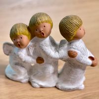 Singer Engel von Jullar –  3er-Chor / Kerzenhalter 14cm