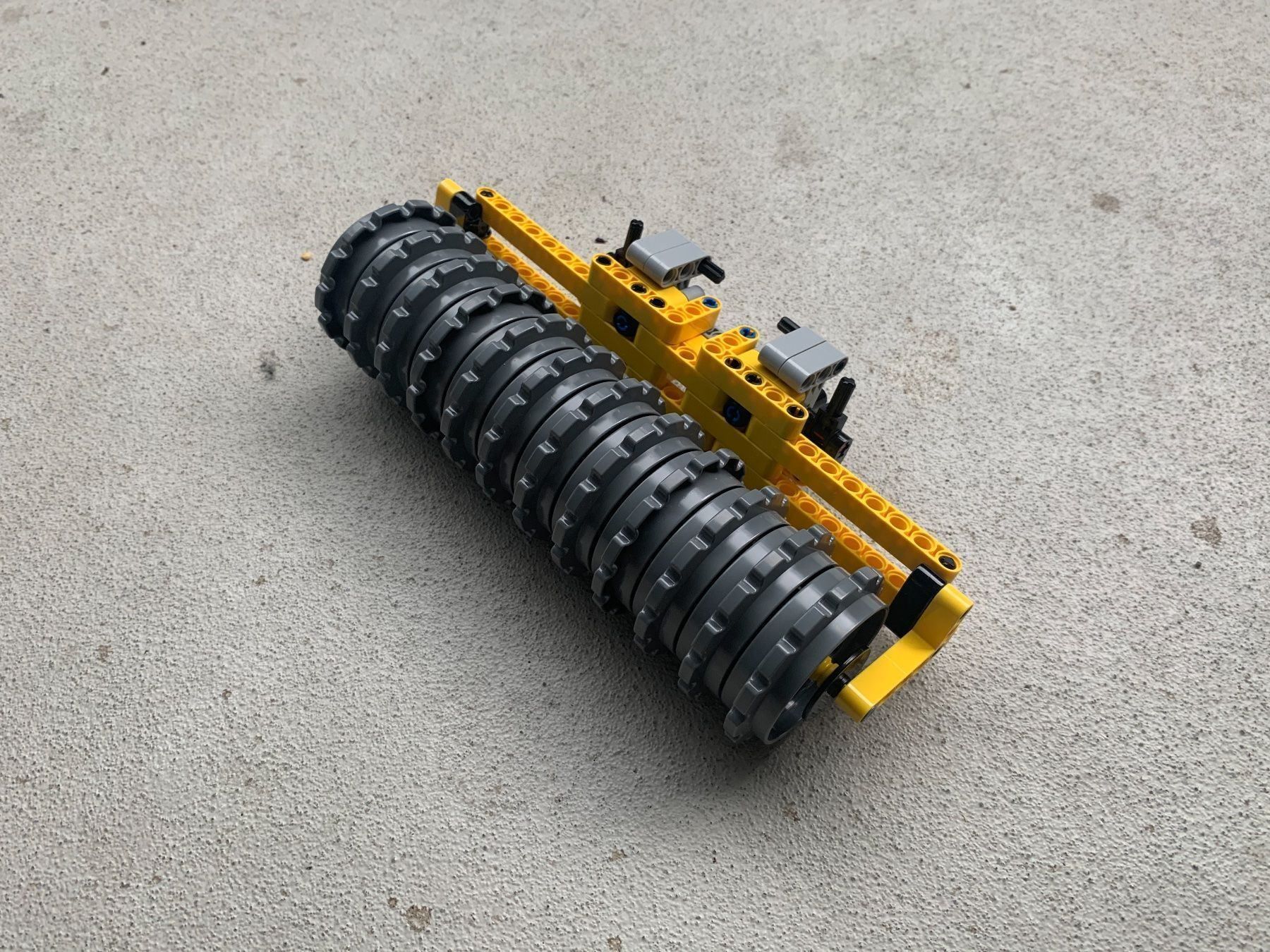 Lego Kit di costruzioni: Lego Technic - Claas Silowalze – Nuovo (secondo la descrizione) da Salmsach venduto da ram82
