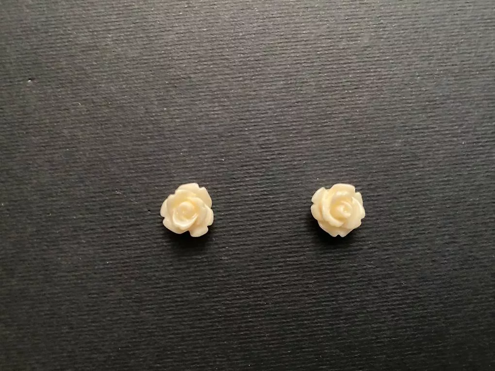 Orecchini pendenti & Orecchini a lobo: Ohrstecker Rose hellgelb – Usato da Rumisberg venduto da Simba97