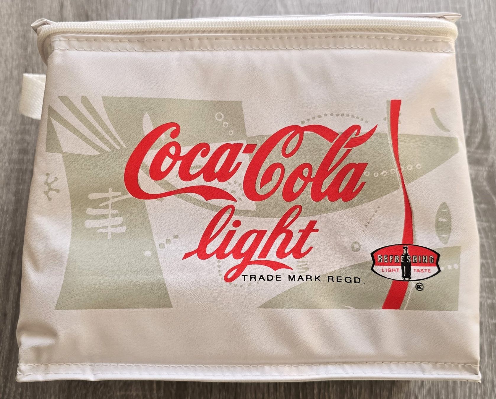 Coca-Cola Frigoriferi & Refrigeratori: Glacière vintage neuve Coca-Cola Light – Nuovo e nell'imballaggio originale da La Chaux-de-Fonds venduto da Cokecollection 2