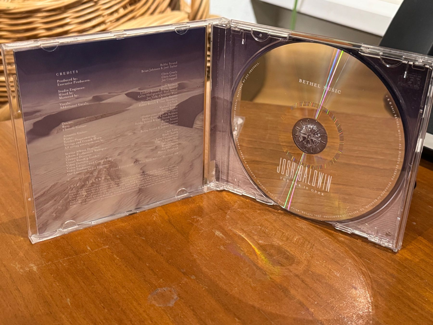 CD: Josh Baldwin - The War Is Over - HG42B – Usato da Küsnacht ZH venduto da swisssales.net 2