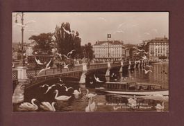 GENEVE - Pont du Mont-Blanc - Tram et Bateau