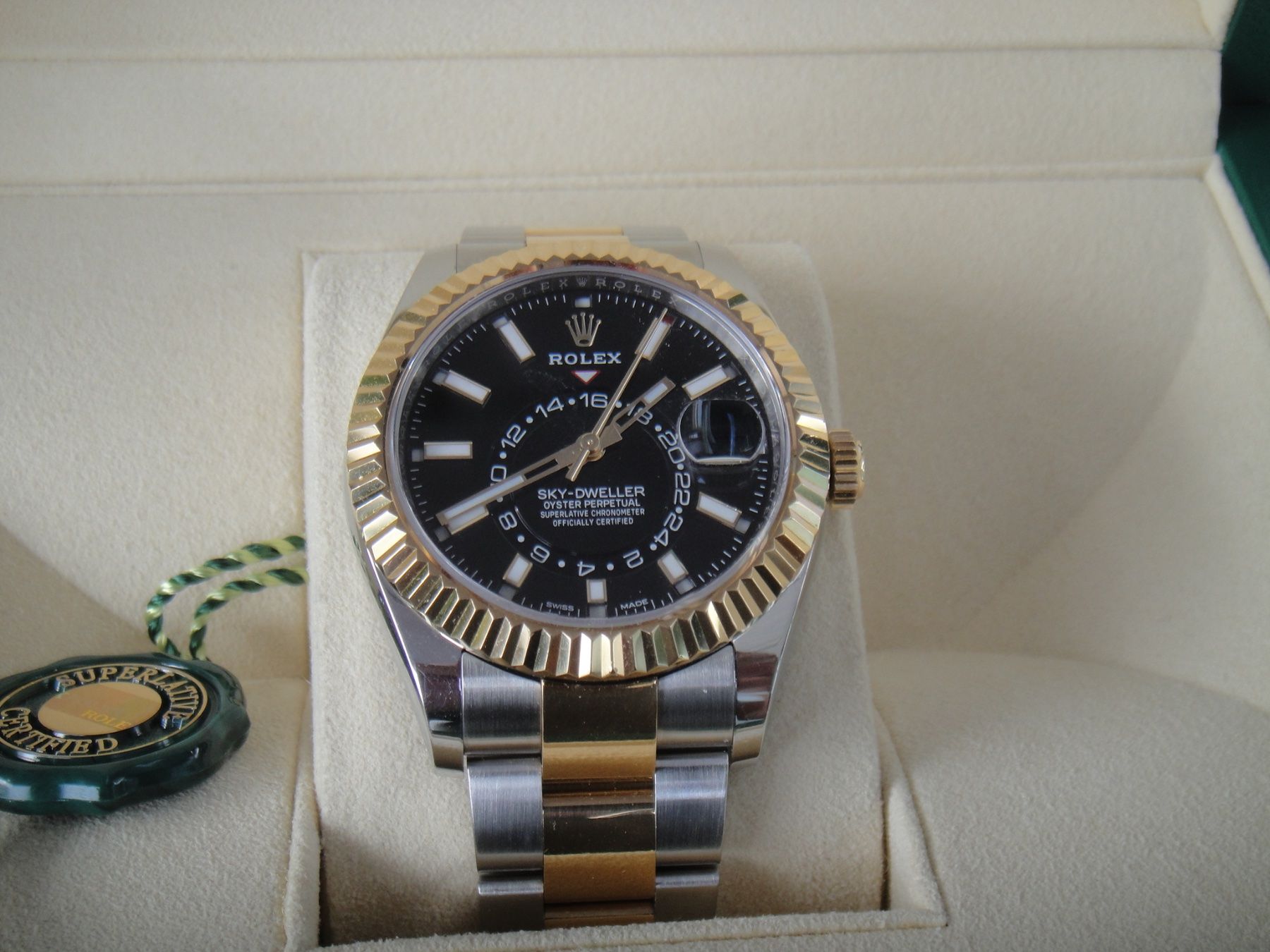 Rolex Orologi: Rolex / Sky-Dweller / Two-Tone – Usato da Biberist venduto da keine-ursache 1