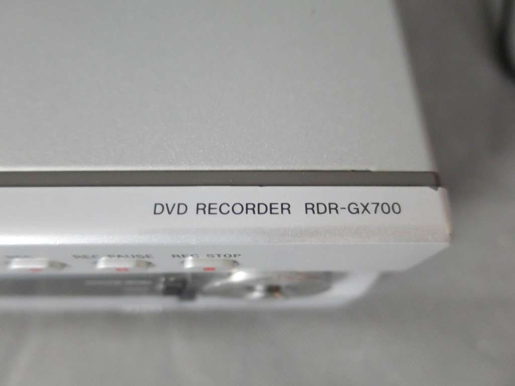 Tutti i DVDs: Sony RDR-GX700 – Difettoso da Zürich venduto da 1.Simon 2