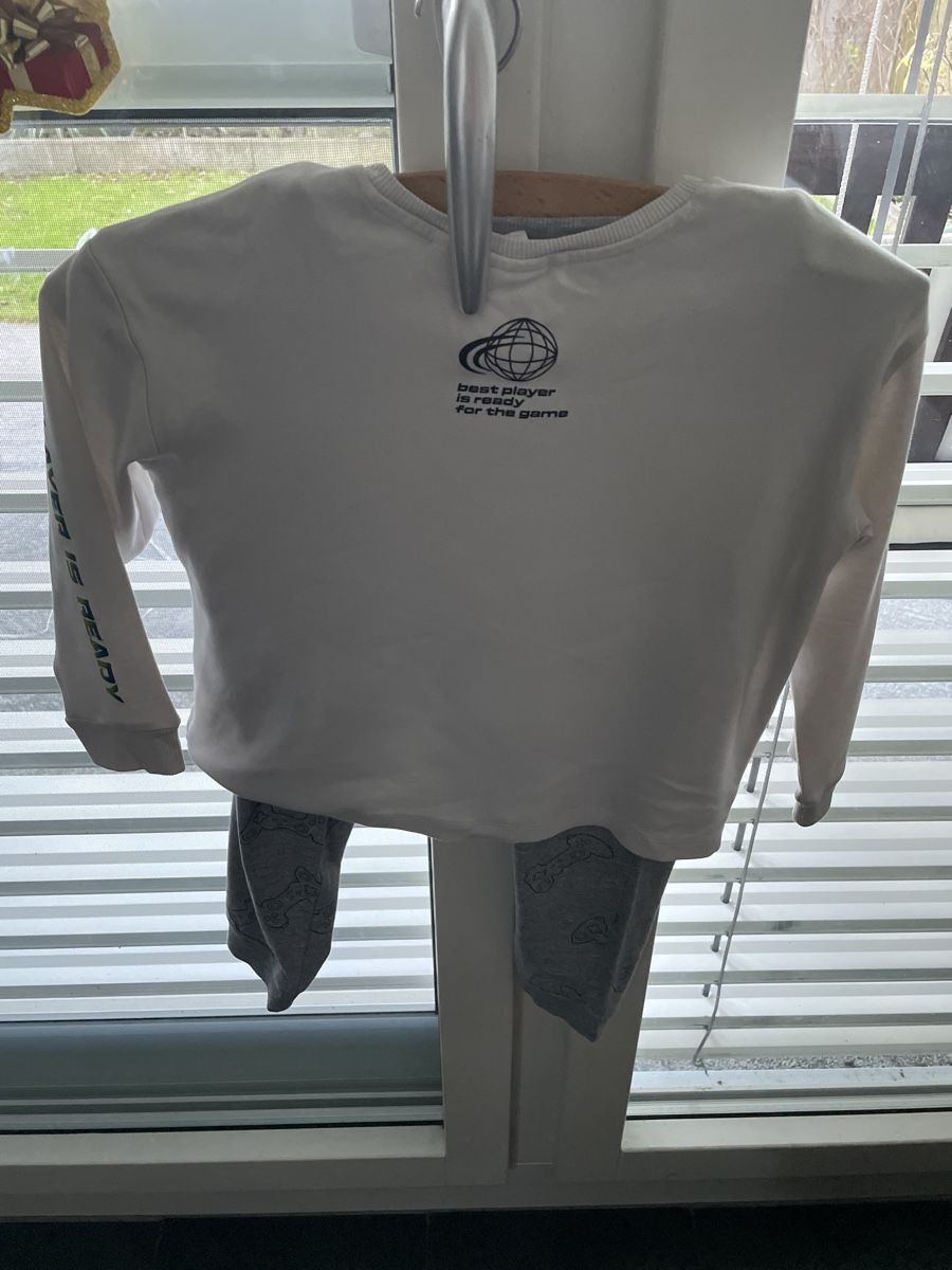 Zara Pigiama & Simili: Pyjama von Zara – Usato da Spreitenbach venduto da bea_wrh6 2