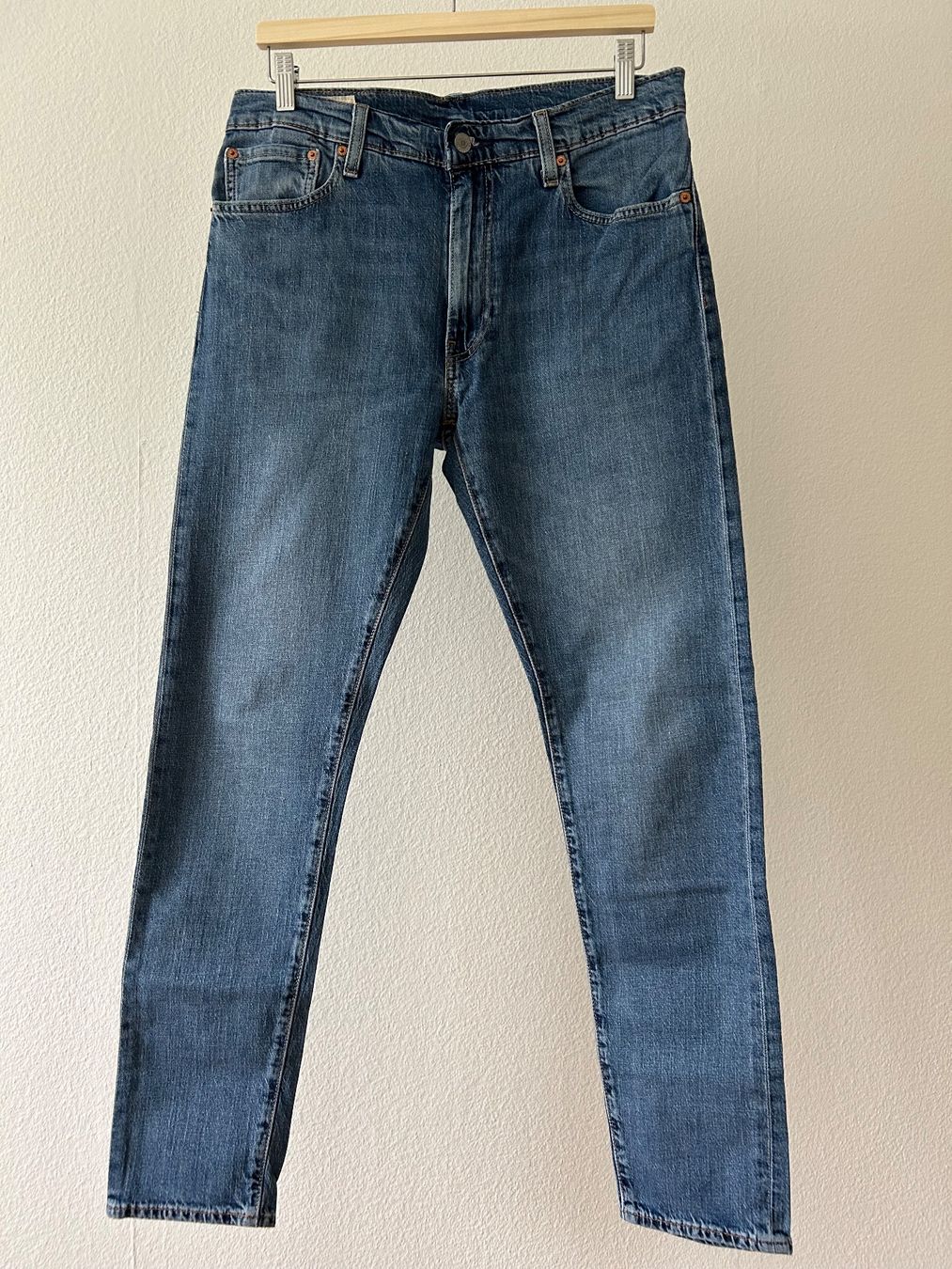 Levi's Jeans: Levi's 512 SLIM TAPER – Usato da Zürich venduto da _nathalie_