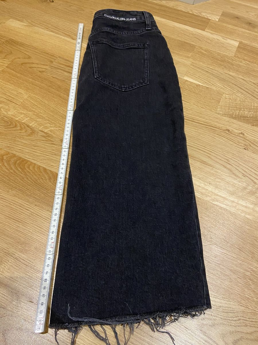 Calvin Klein Gonne: Jeansrock Calvin Klein – Usato da Zürich venduto da oli_9dhs 3