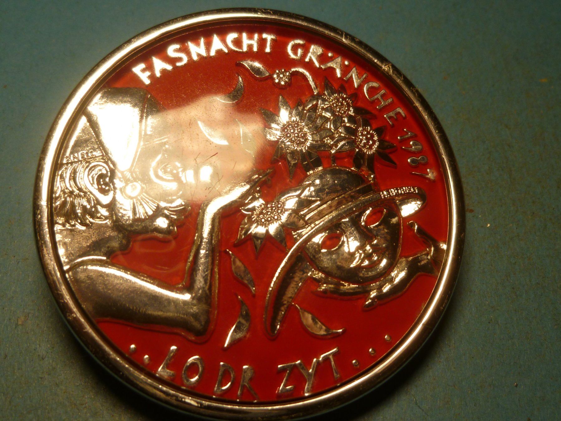 Placchette & Badge: GRENCHEN  1987 SILBER PLASTIK – Usato da Ried (Muotathal) venduto da Mandarin02