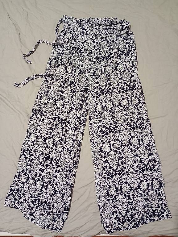 Pantaloni: Hose – Usato da Gelterkinden venduto da leo_9z8m