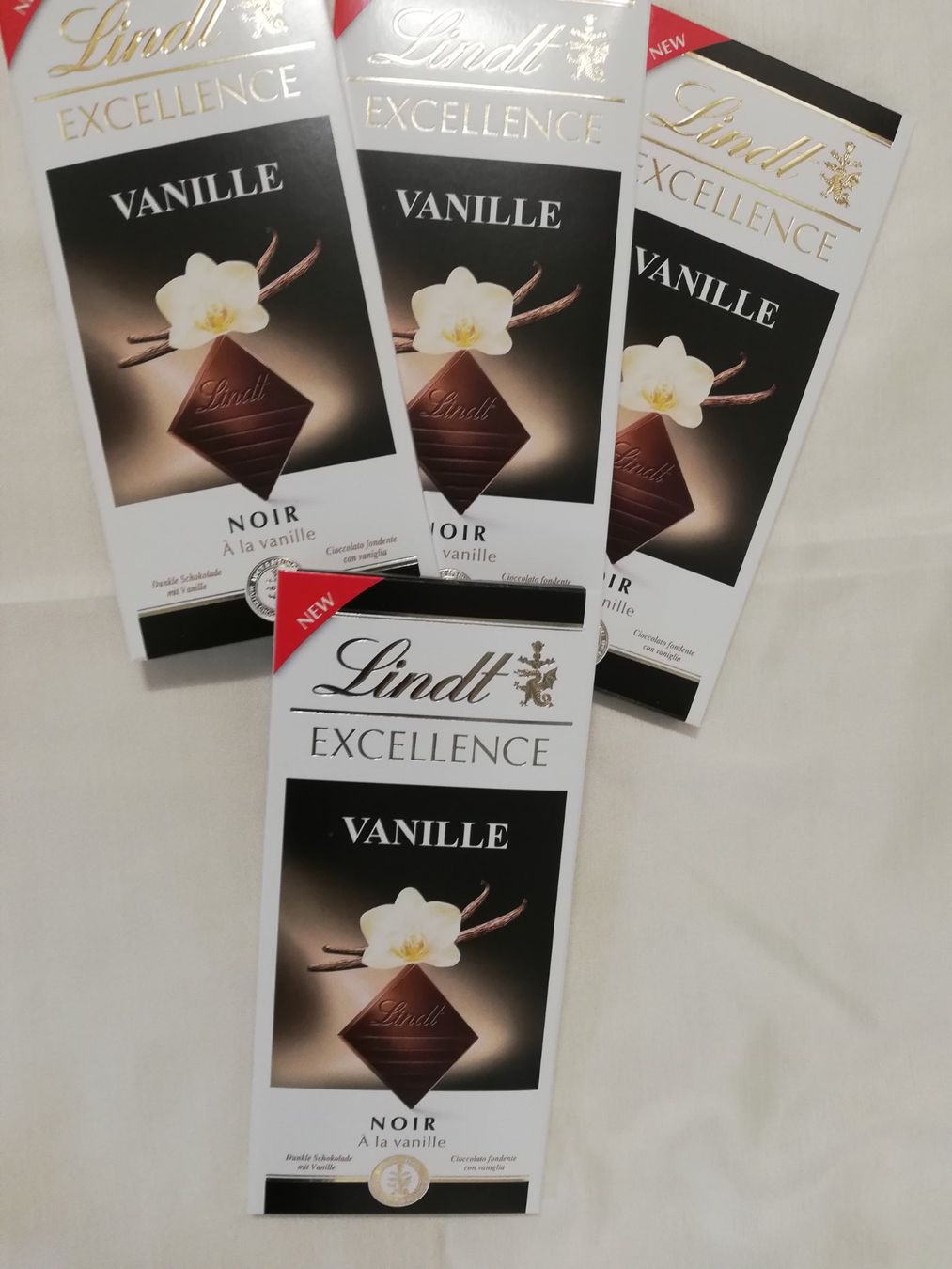 Lindt Cibi & Specialità: Schoggi Lindt Excellence 4 Tafel – Nuovo (secondo la descrizione) da Untersiggenthal venduto da Marlen59