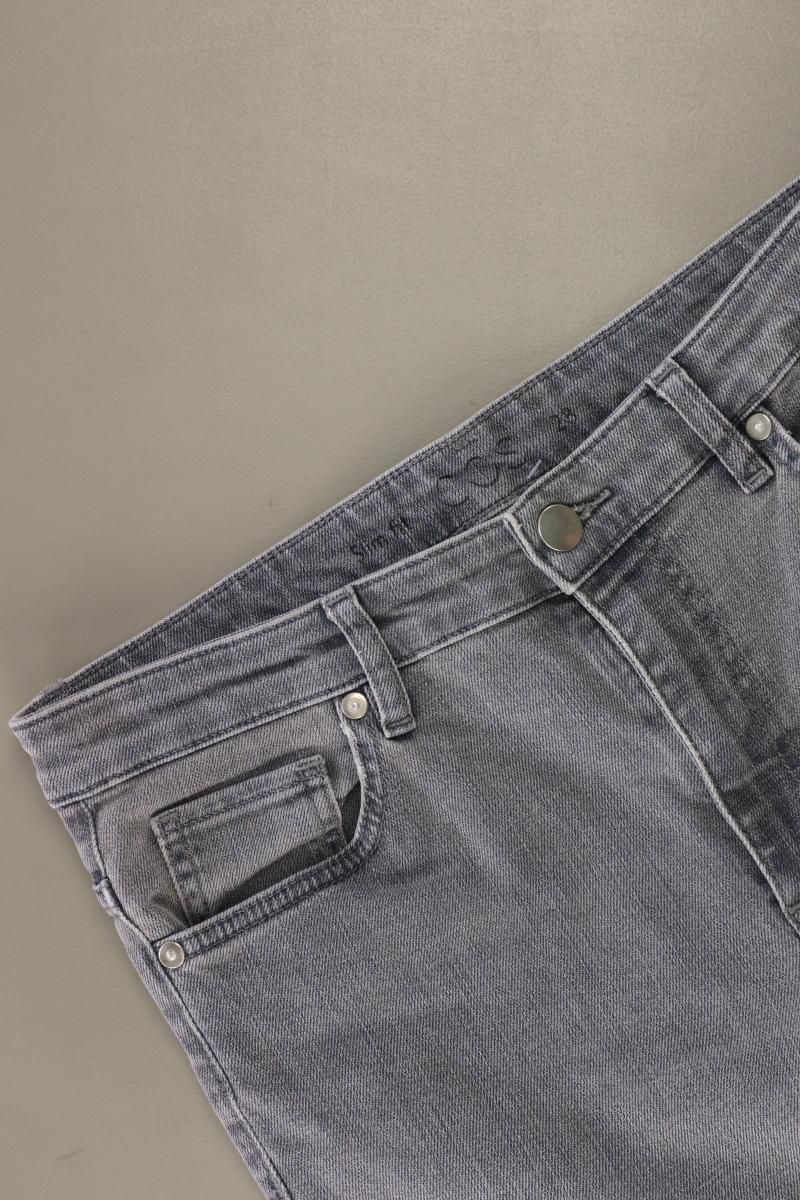 Jeans: Cos Straight Jeans Gr. W28 grau – Usato da Neustadt an der Waldnaab venduto da SecondLifeFashion 2