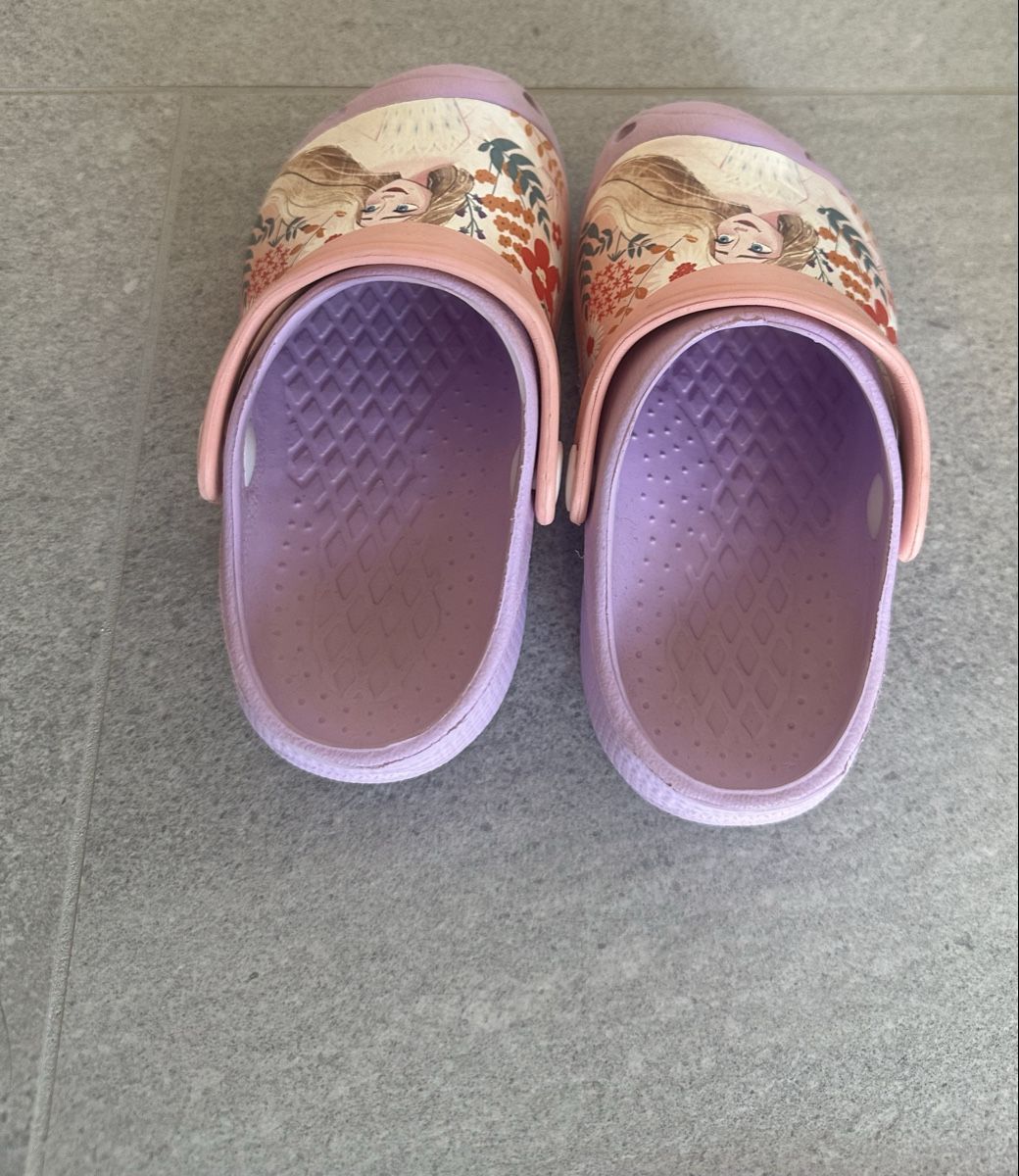 Scarpe per ragazze: Crocs Gr. 28 – Usato da Fahrwangen venduto da lya_n6l6 2