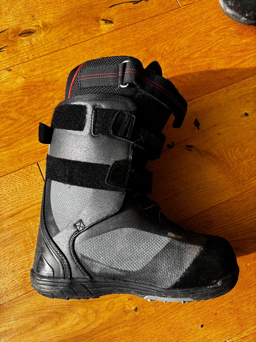 Head Scarpe da uomo: Head Snowboardschuhe Grösse 38 – Usato da Benglen venduto da sunita82 2