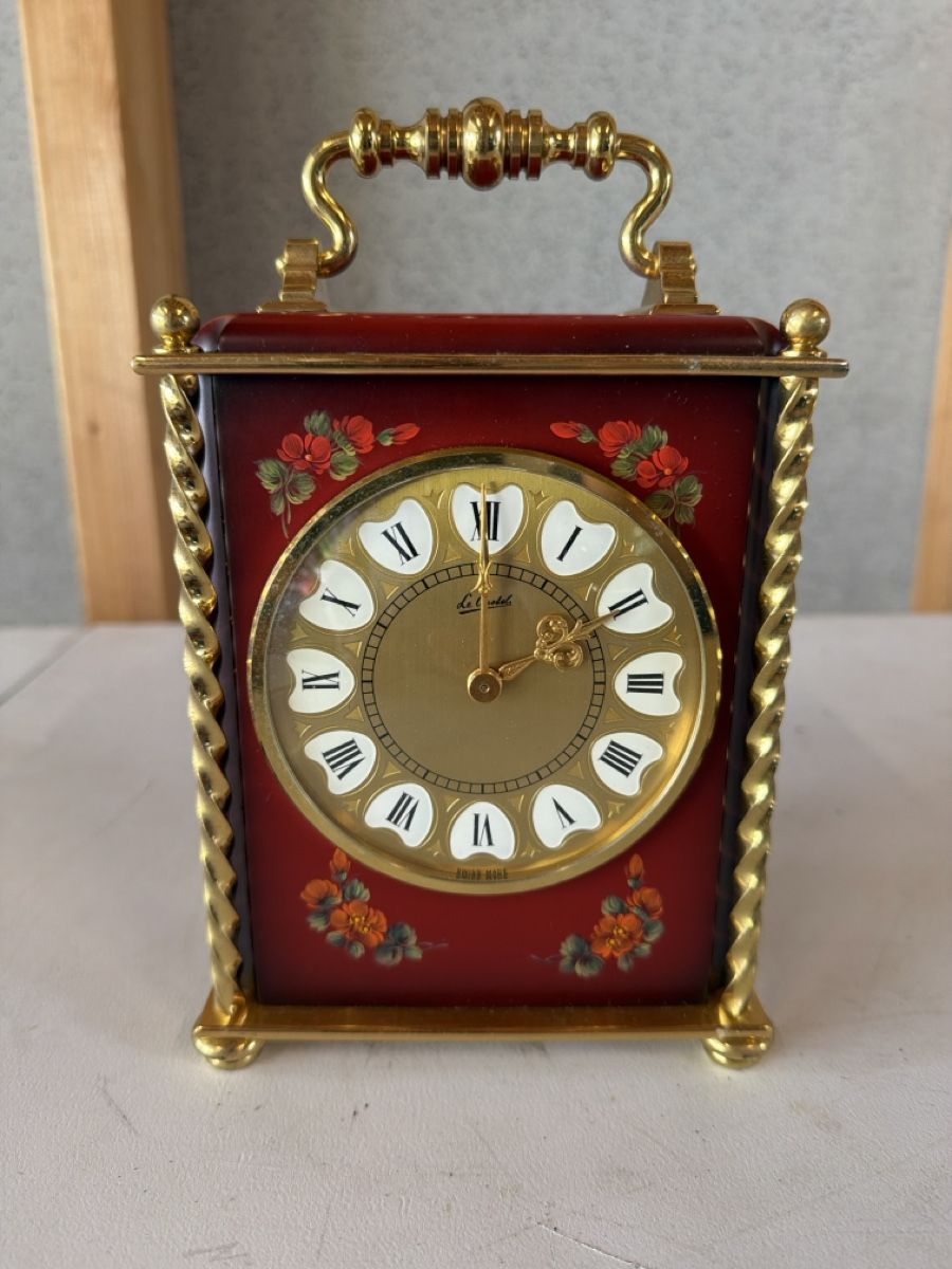 Orologi da terra & Orologi da parete: Antiker Tischuhr  mit Blumenmotiv, – Difettoso da Sirnach venduto da Fkobi