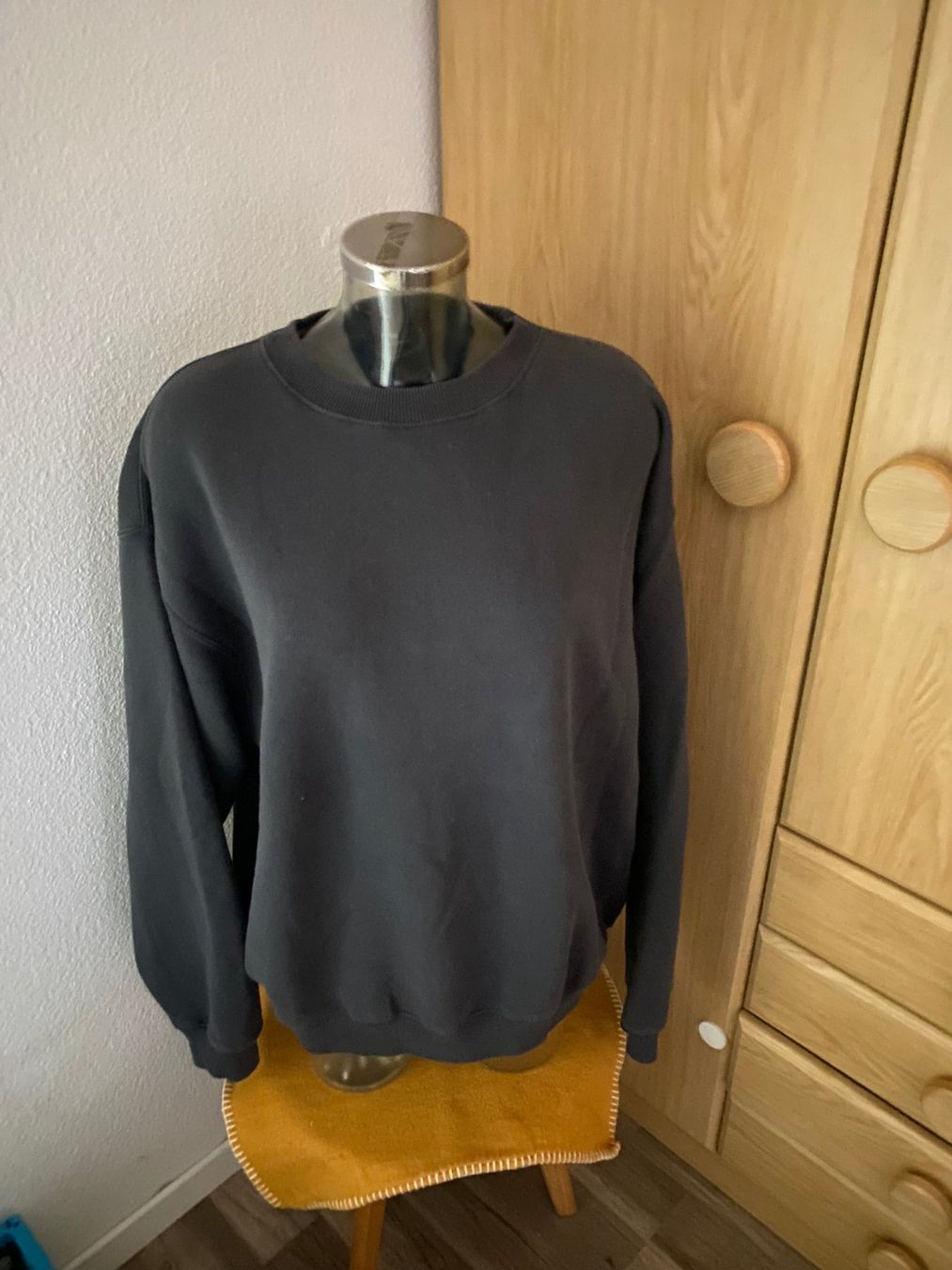Pull&Bear Maglioni & Felpe: Bull&Baer Sweatshirt Grösse XL – Usato da Allenwinden venduto da Obalu
