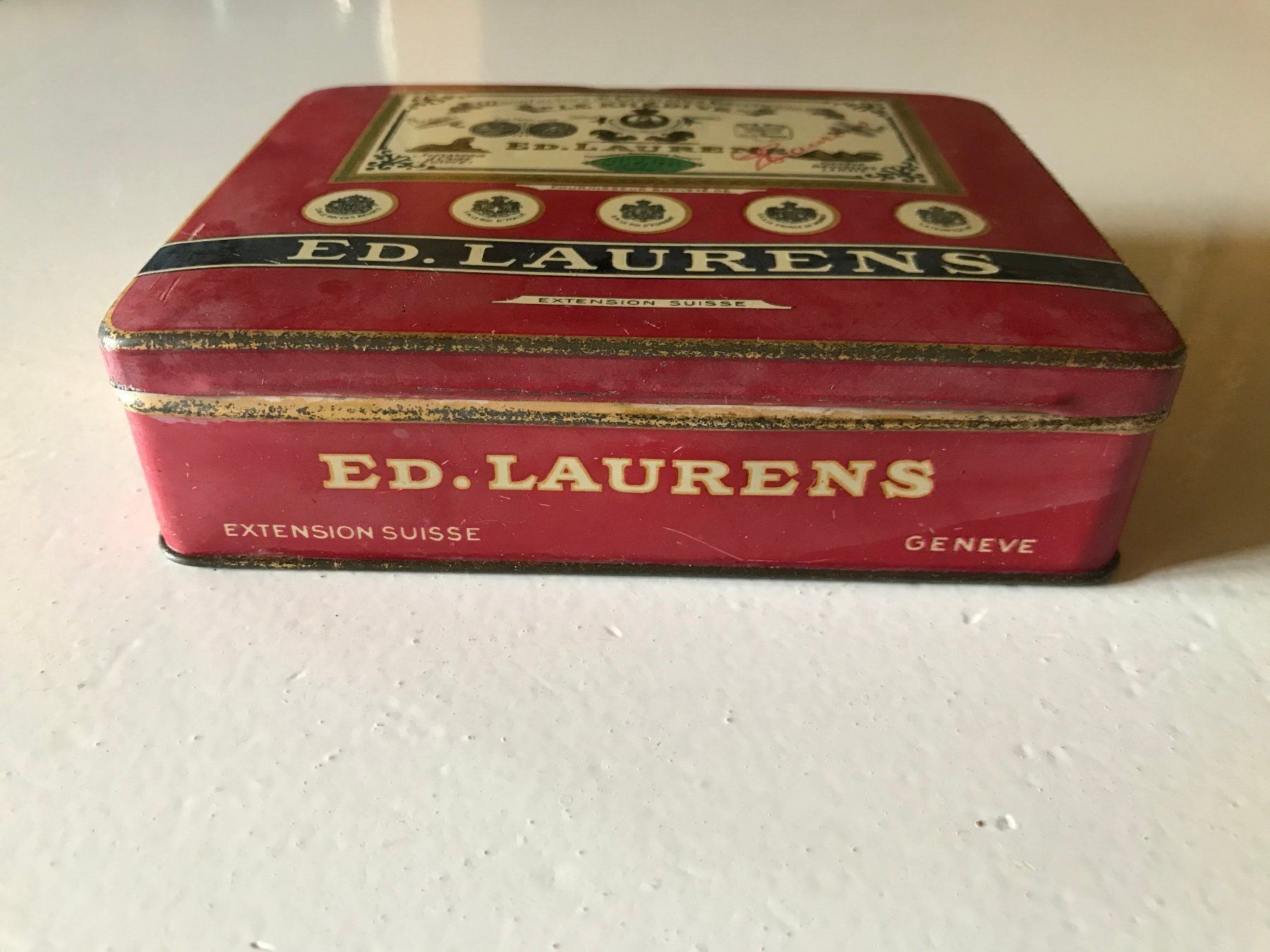 Tabacchi: Ancienne boite à cigarettes Ed.Laurens – Usato da Ste-Croix venduto da mjmg 3