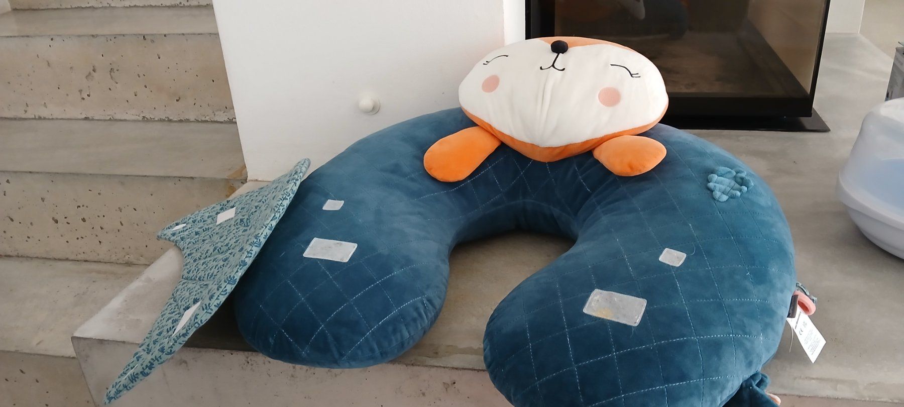 Vertbaudet Coussins: coussin découverte verbaudet – D'occasion à La Place (Ayent) par Tho57 1
