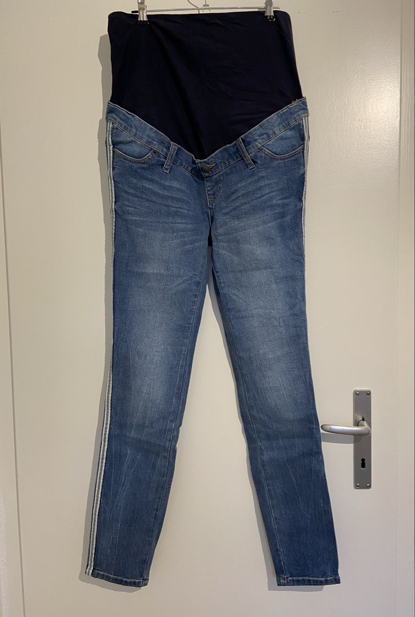 Jeans: Umstandshose Gr.36 Mama bonprix Collection – Usato da Münchwilen TG venduto da Patricia1310
