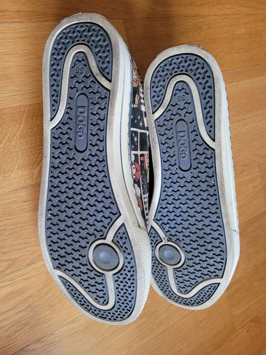 Scarpe da donna: Dogo Turnschuhe Grösse 38 – Nuovo (secondo la descrizione) da Frick venduto da Spain_3 4