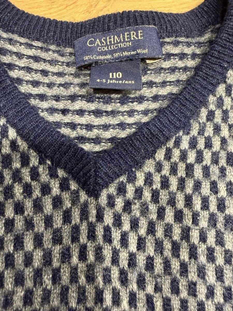 Maglioni & Felpe: Kashmir Pullover 110 – Usato da Affoltern am Albis venduto da TanGotan 1