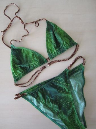 Bikini en couleurs des tropiques