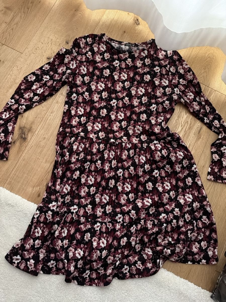 Vestiti: Chicoree Kleid, Gr. M, Blumenmuster, Herbst/Winter Top! – Nuovo (secondo la descrizione) da Härkingen venduto da ana.bb
