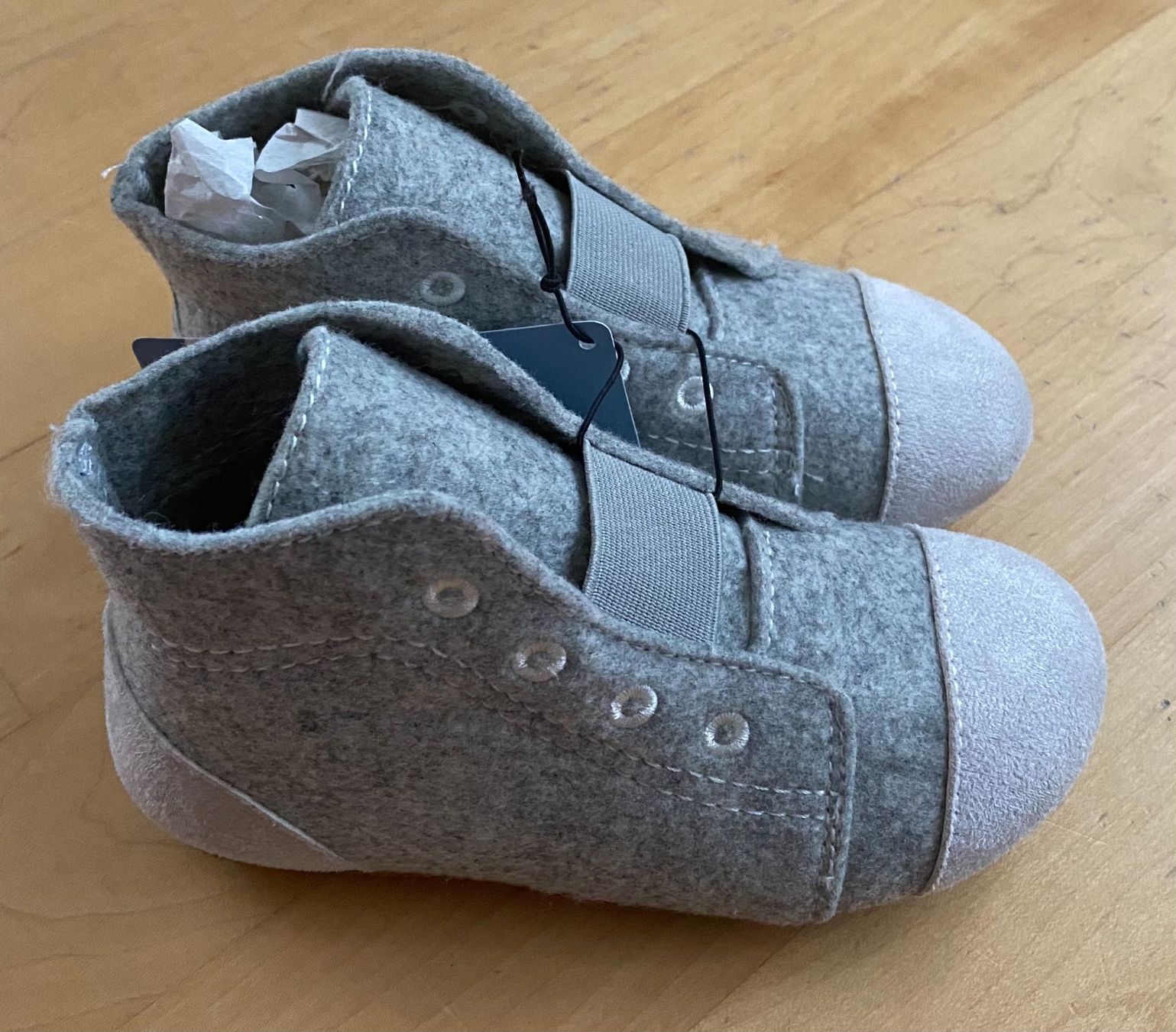 Scarpe per ragazze: Hausschuhe Gr.30 – Nuovo (secondo la descrizione) da Oensingen venduto da dorian07 2