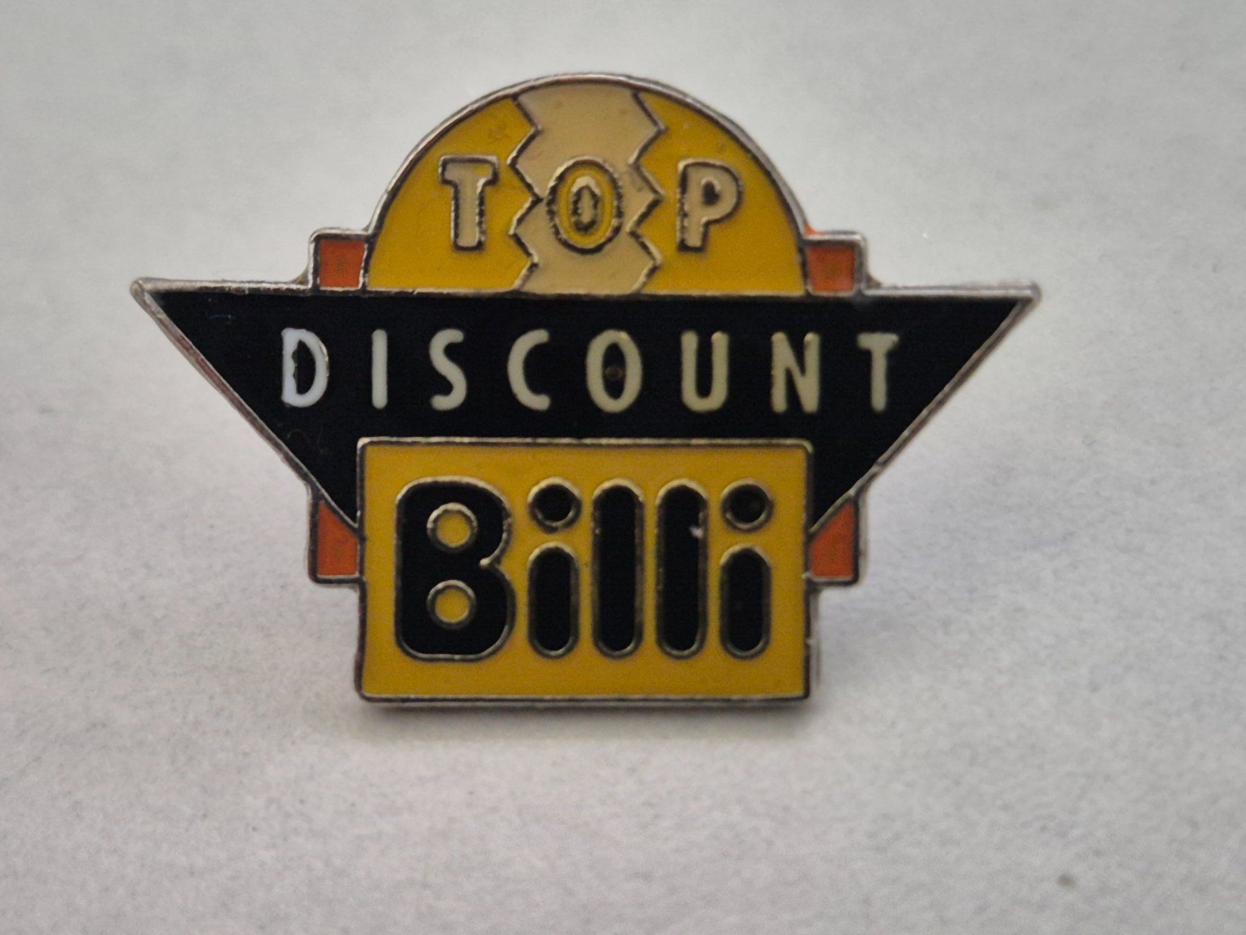 Placchette & Badge: Top Discount Billi      -     Pin – Usato da Niederweningen venduto da Obson