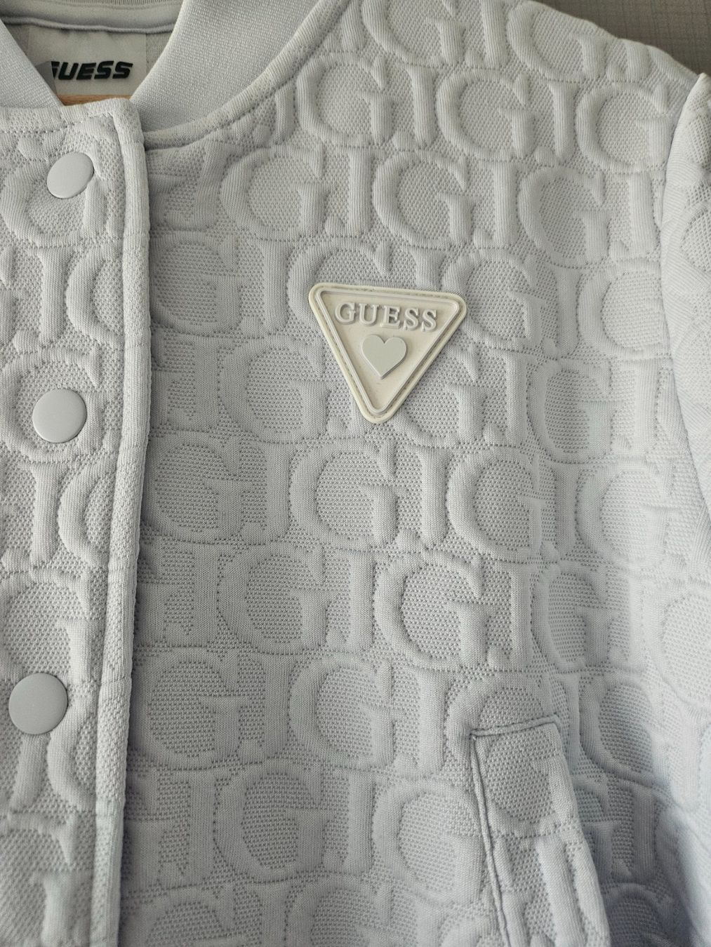 Guess Giacche: Guess Bomber Jacket – Nuovo e nell'imballaggio originale da Bassersdorf venduto da Sofia2112 1