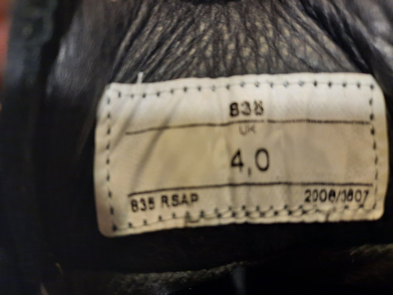 Scarpe da uomo: scarponi anfibi PRH2OOF 37 NUOVI – Nuovo e nell'imballaggio originale da Biasca venduto da Old_6blh 6