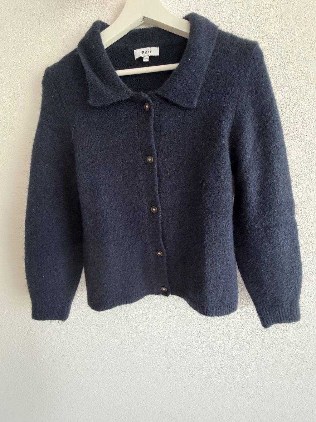 Pulls & Sweat-shirts: Boii Studios Strickpullover – D'occasion à Luzern par maz_jq6n