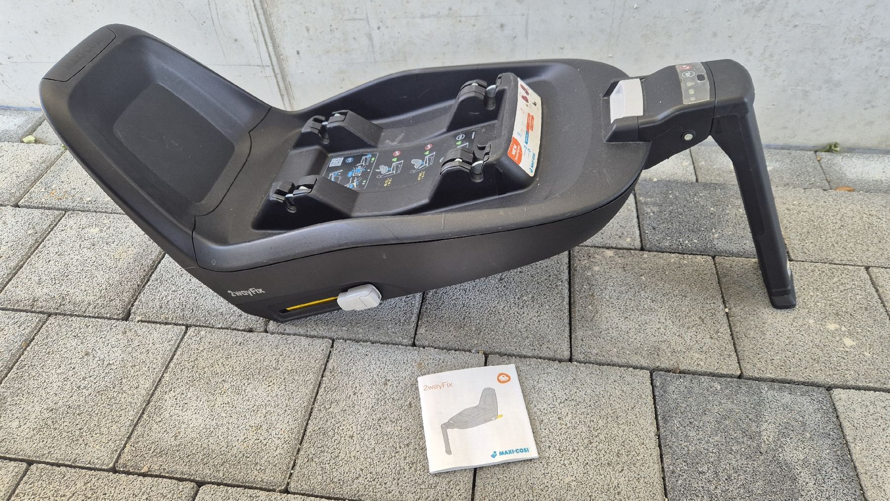 Maxi-Cosi Seggiolini per auto: Maxi-Cosi 2wayFix Isofix Station – Usato da Ettingen venduto da zinggi83