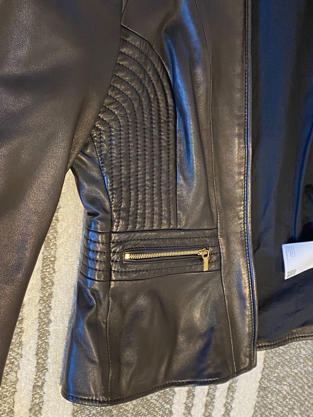Hugo Boss Giacche: Hugo Boss Blazer -Lammleder- Gr.32 – Usato da Wollerau venduto da MX-TS 4