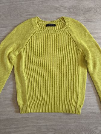 Weekend Max Mara sweater, size M