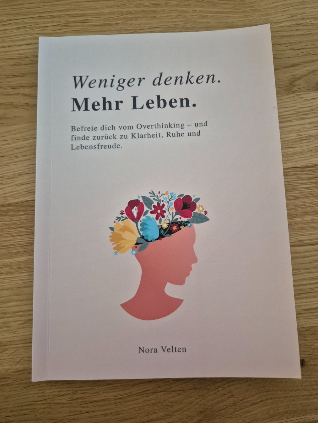 Bücher: Weniger denken, mehr Leben – Gebraucht aus Niederönz von f_j_9jlr