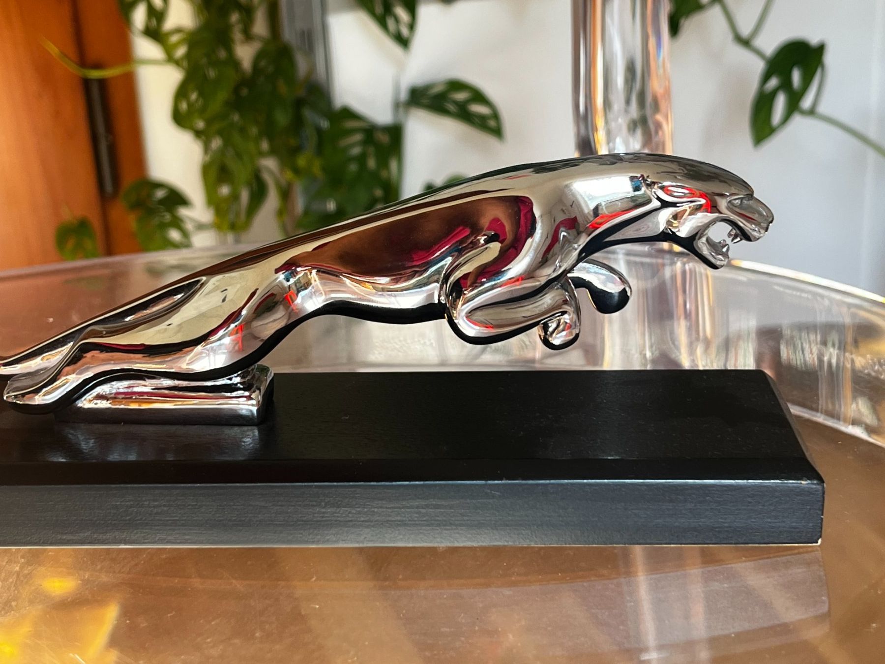 Jaguar Accessori per altri veicoli: Jaguar Kühlerfigur 18.5 cm – Usato da Zürich venduto da Allrounders