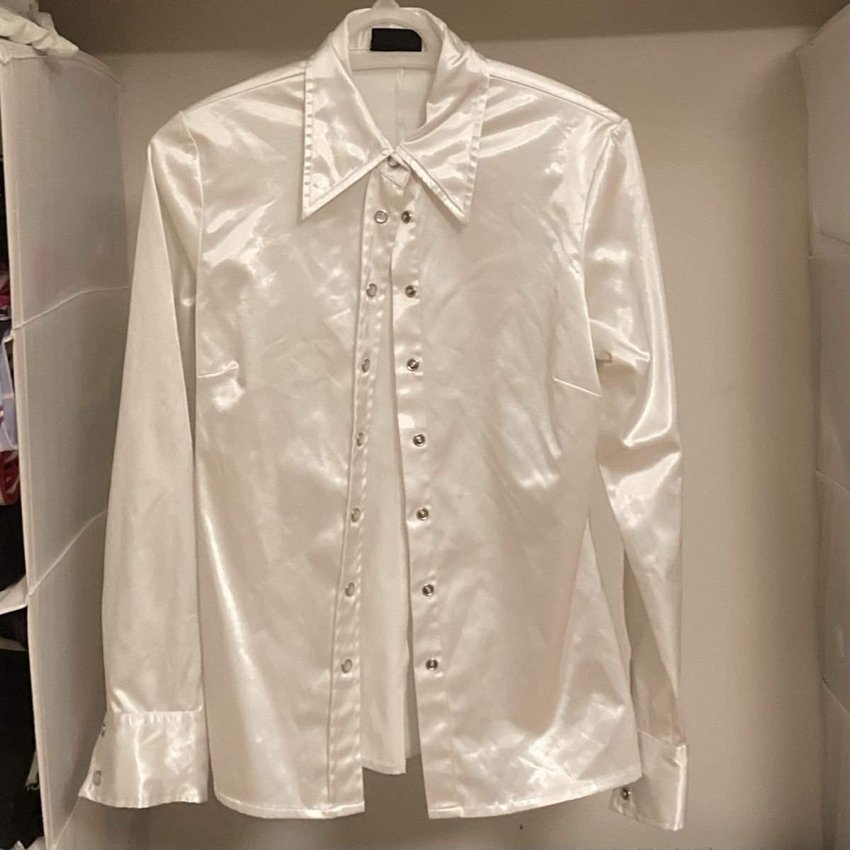 Camicette: silk white shirt – Nuovo (secondo la descrizione) da Petit-Lancy venduto da yoo_jm8h