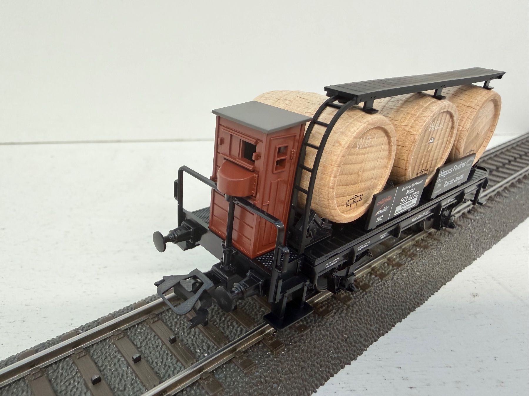 Märklin Modellini di ferrovie: Märklin 46744 Güterwagen Jahreswagen 2003 – Usato da Büsserach venduto da ModellbahnDepot 3