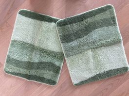 Zwei Neuwertige Kleine Wolke BADTEPPICH 50/60 cm